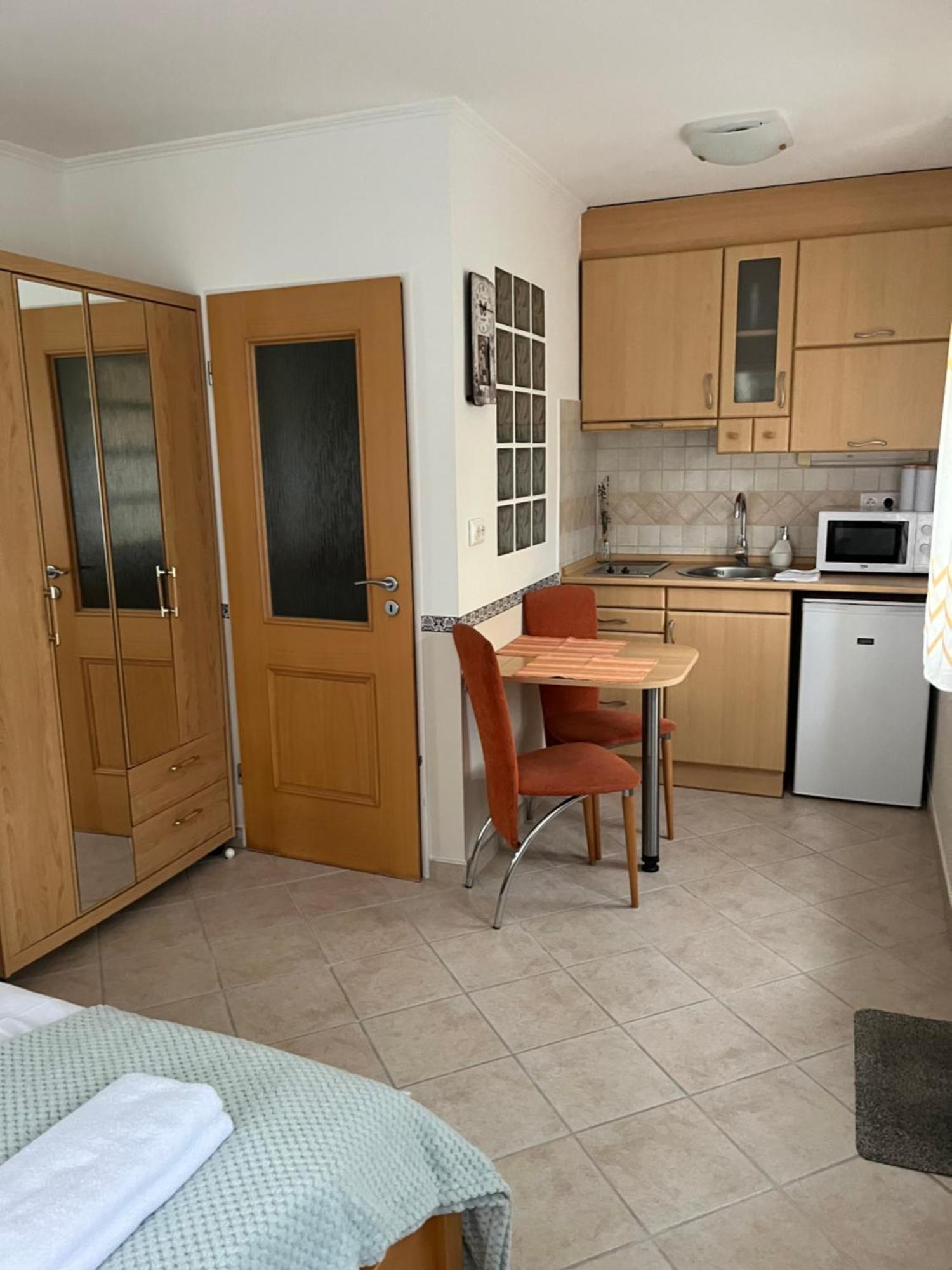 Reka Apartmanhaz Bük Εξωτερικό φωτογραφία